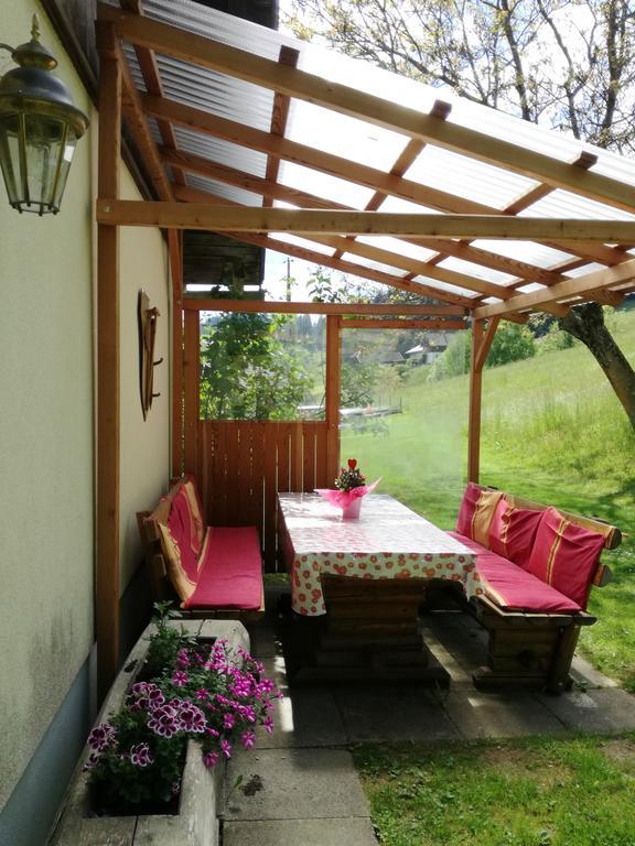 Haus Tonelehof Apartamento Dellach im Drautal Exterior foto